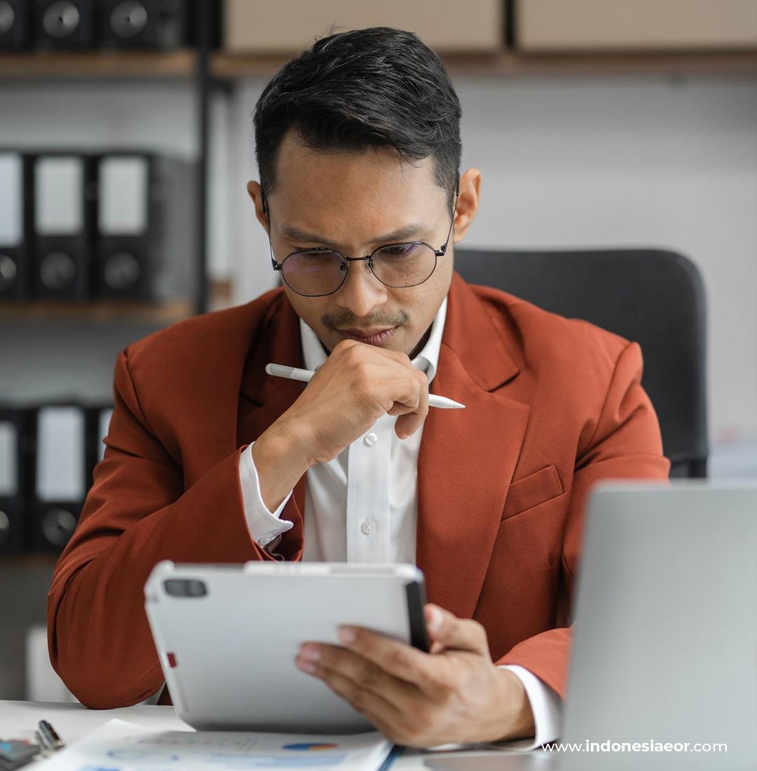 Payroll data management and salary processing in Indonesia using digital tools and financial reports
