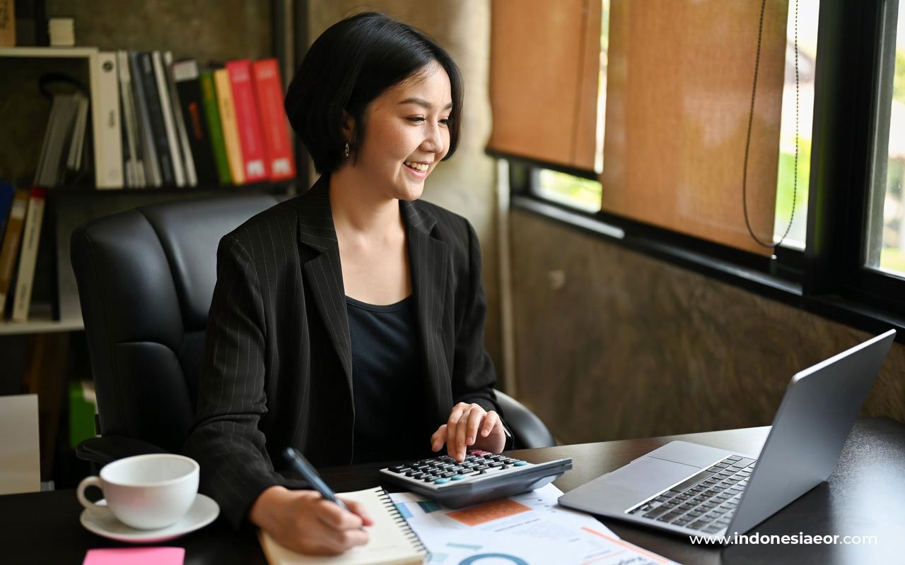 Payroll services in Indonesia with salary calculation, financial reporting, and tax processing